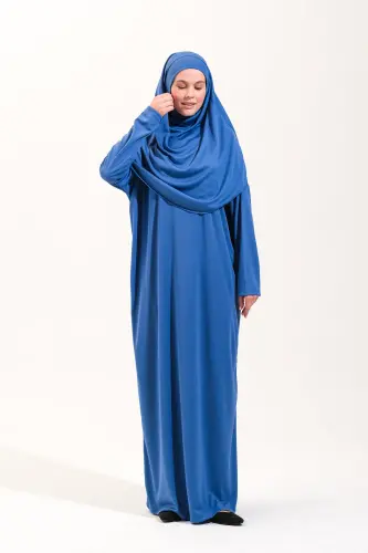 Pratik Tek Parça Kaymaz Başörtülü Kolay Giyilebilen Namaz Elbisesi-Çantalı Esnek Kumaş -Mavi-00404 Mavi - PLISTRE (1)
