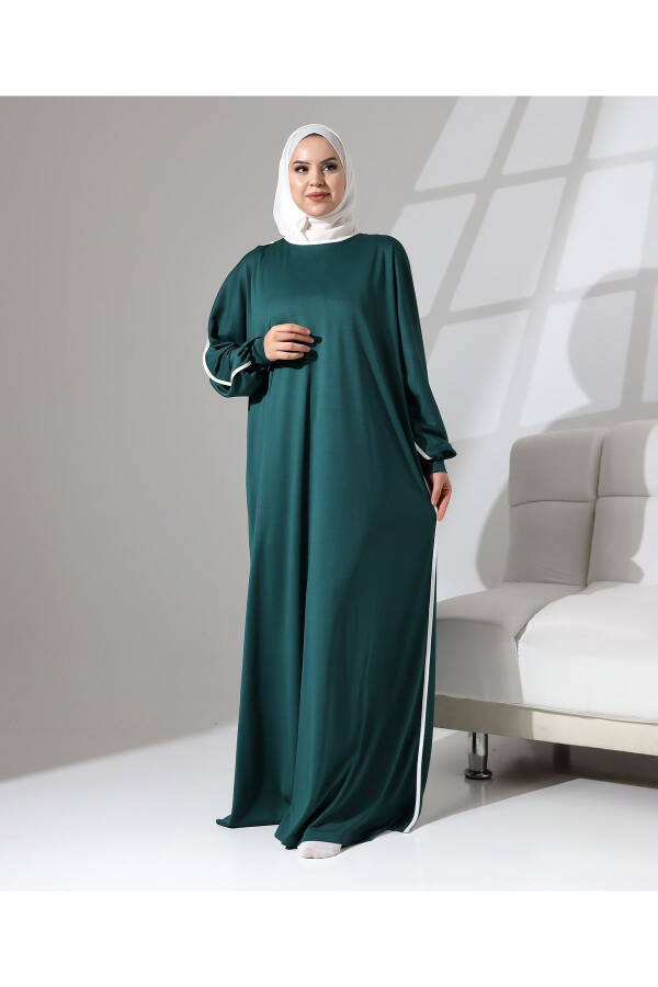 Prayer Dress with Cuffs and Bias Detail - 6