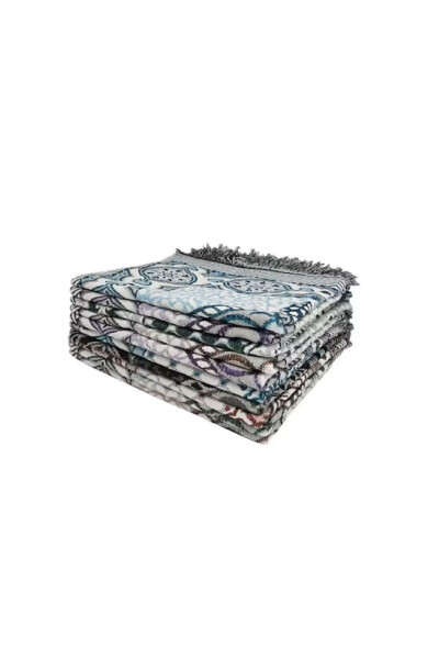 Prayer Rug Hajj and Umrah Gift Rug 15 Pieces - 5