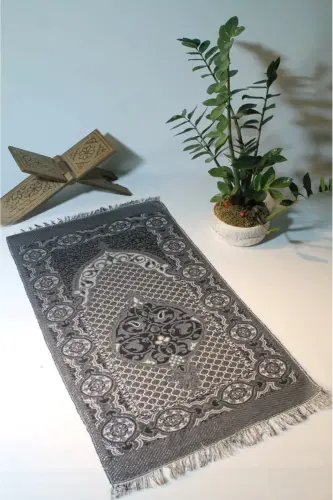 Prayer Rug Hajj and Umrah Gift Rug 15 Pieces - 6