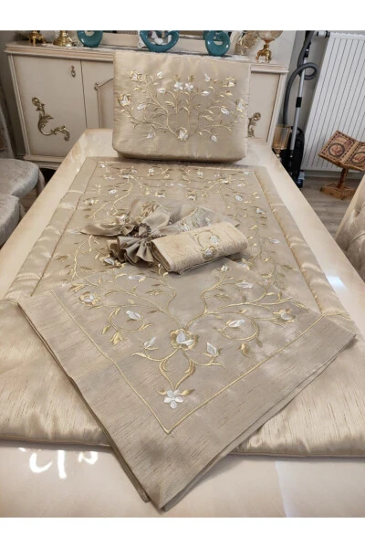 Prayer Rug, Our Maraş Work Embroidered Ottoman Silk Set Consists of 6 Pieces - 3