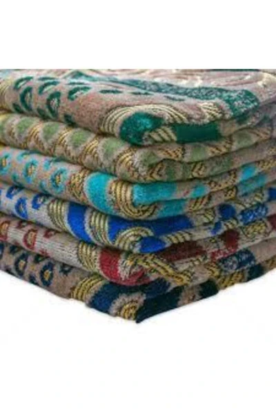 Prayer Rug Shipped Velvet Hajj & Umrah Gift -- 4 - GENEL MARKALAR (1)