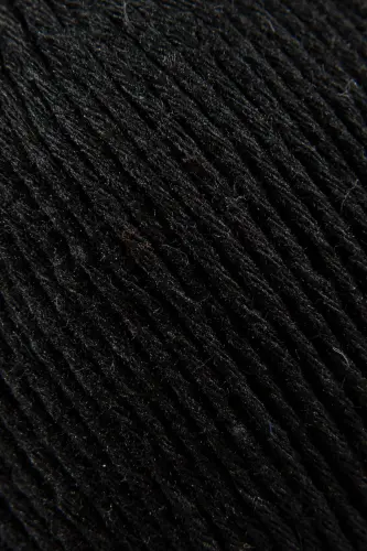 Premium Amigurumi Ipi Punch (PANÇ) Baby Soft Cotton 50 gr Örgü Ip Siyah-Siyah - SENSY (1)