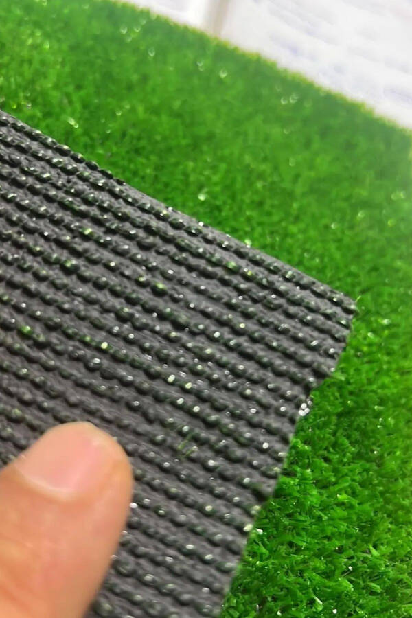 Premium Quality Artificial Grass Carpet Suitable for Outdoor and Indoor Balcony and Garden Decorative 7 Mm - 10