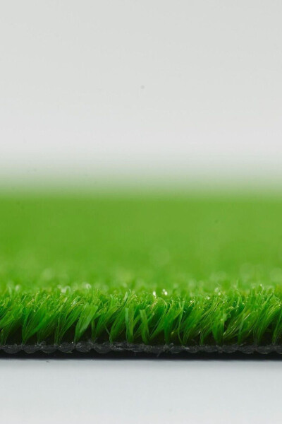 Premium Quality Artificial Grass Carpet Suitable for Outdoor and Indoor Balcony and Garden Decorative 7 Mm - 13