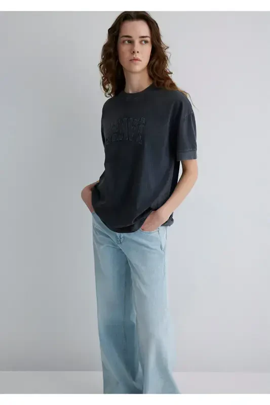 Printed Black T-Shirt Loose Fit / Relaxed Fit 1 - Mavi