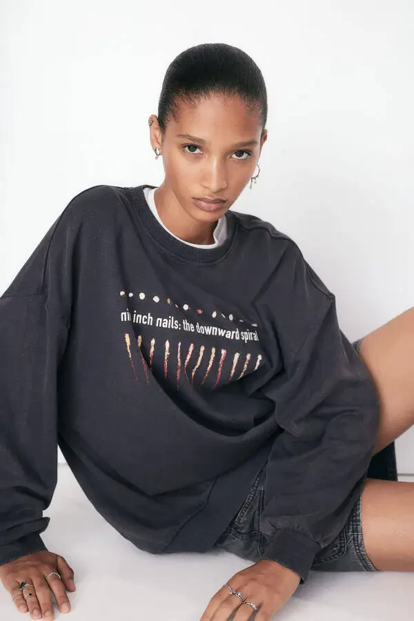 Printed Oversize Sweatshirt - 1