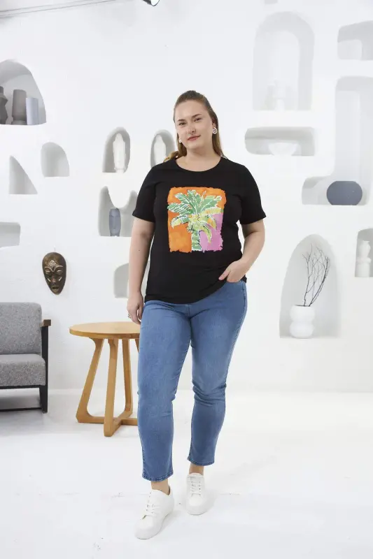 Printed Plus Size T-Shirt Black - 8