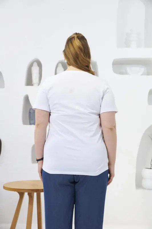 Printed Plus Size T-Shirt White - 4