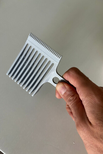 Professional Hair Cutting Comb - 1