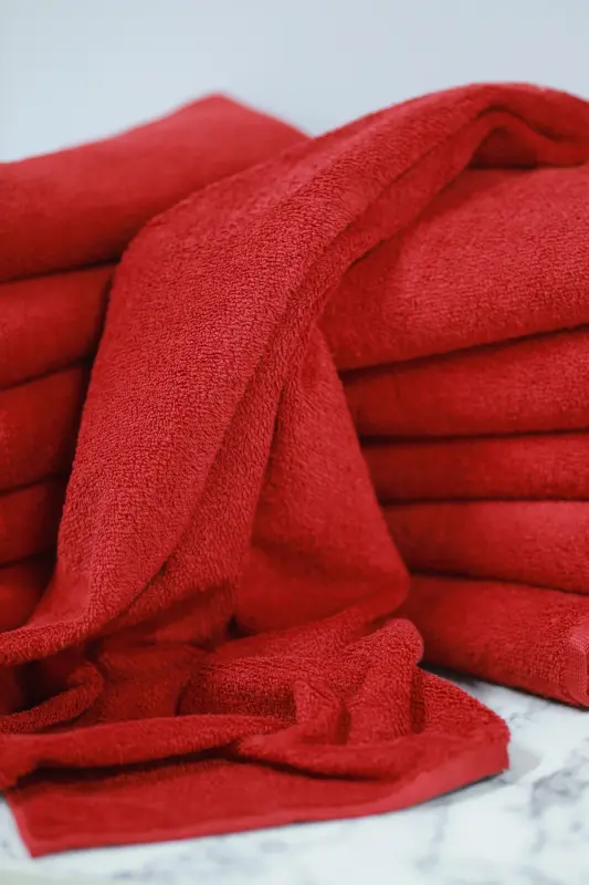 Professional Microfiber Hair Towel for Hairdressers, Dye-Resistant, 50x90 cm, Set of 4 - Red - 8