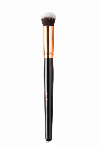 Professional Oval Concealer Brush 8680742409952 - NASCITA
