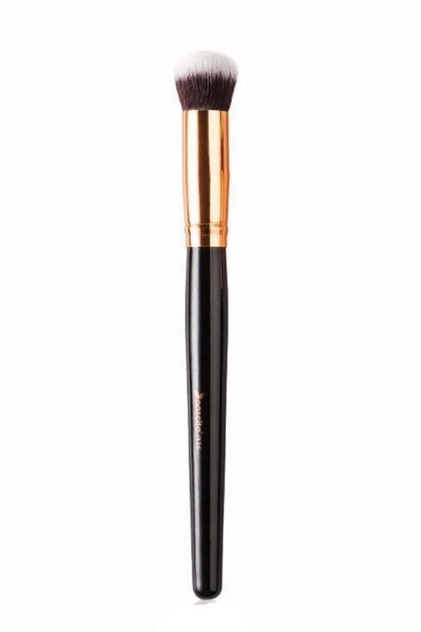 Professional Oval Concealer Brush 8680742409952 - 1