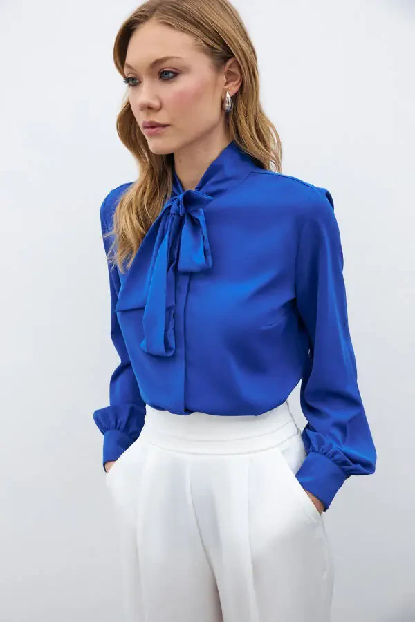 Простая рубашка с завязками на шее - саксовый синий - 4