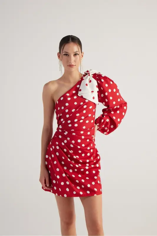 Puantiyeli Çıkarılabilir Kurdele Aksesuarlı Tek Kollu Mini Polka Elbise Kırmızı - Kırmızı - 3