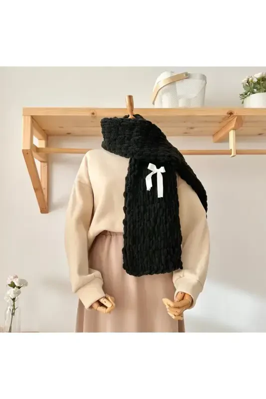 Puffy Hand Knitted Scarf-black - QARMACHA