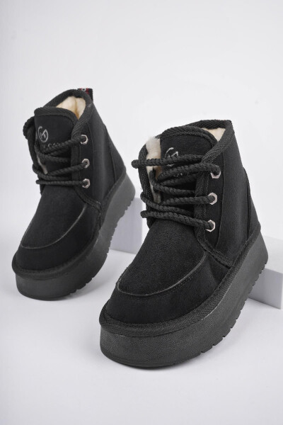 PUFFY, warm and comfortable mini boots with thick soles and furry lining. - MUGGO