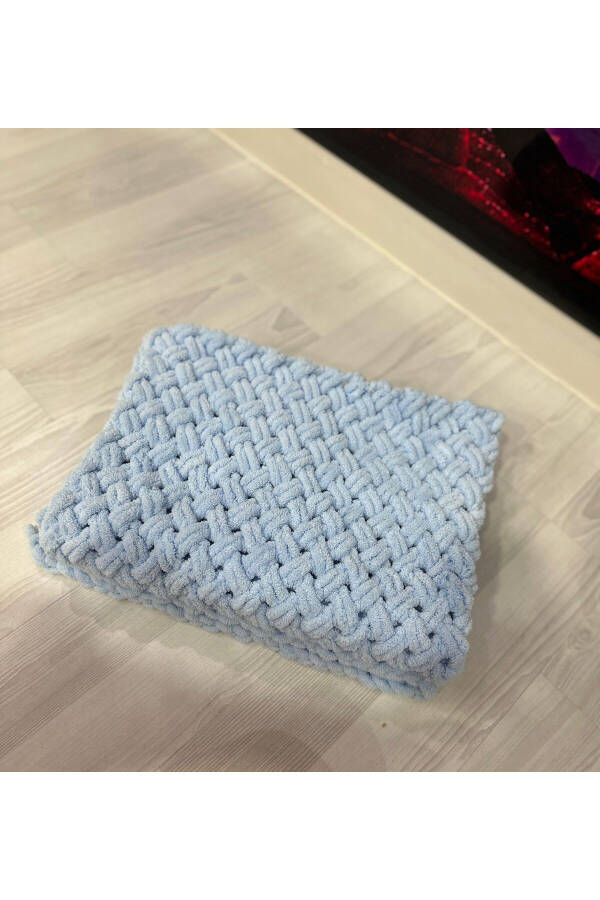 Puffy Yarn Girl Boy Baby Blanket - 1