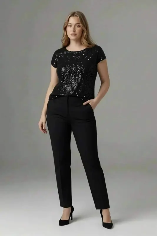 Pul Payetli Kısa Kol Büyük Beden Bluz - 3