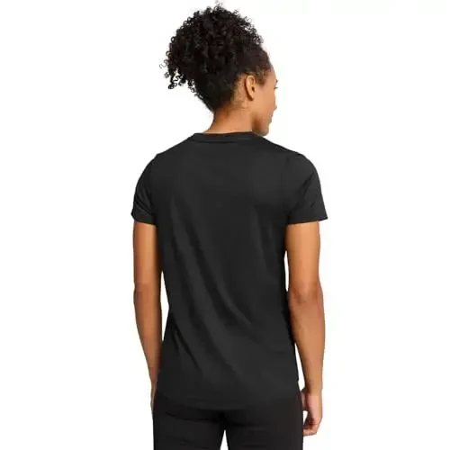 PUMA ayollarining Train All Day Essential Logo futbolkasi - 2