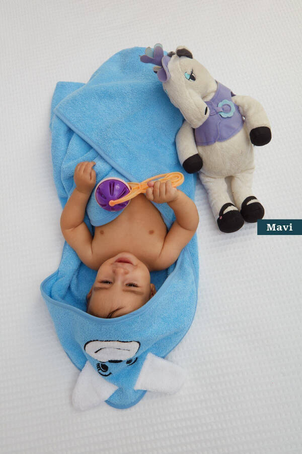 Pupy Bear Cotton Hooded Unisex Newborn Baby Swaddle Towel Embroidered Blue 100x100cm - 3