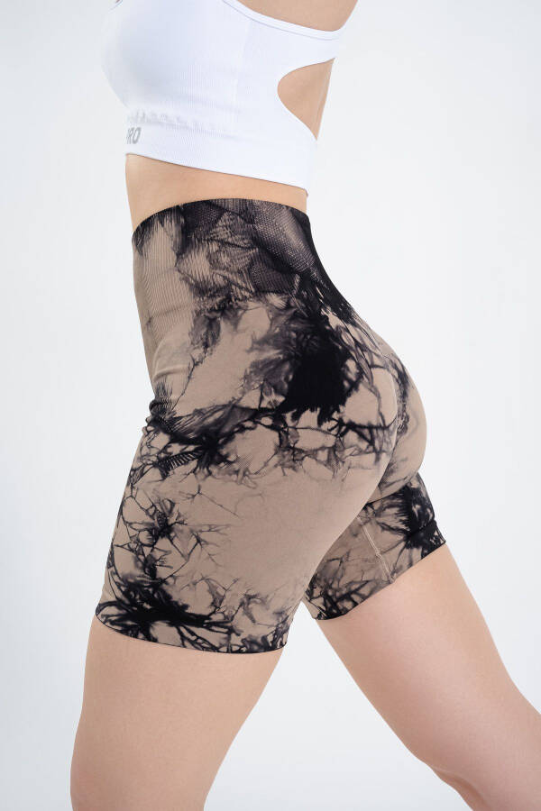 Push-up Detail Sports Tie-Dye Shorts - 6