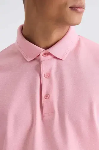 Pushti rang Slim Fit 100% paxta merserizatsiyalangan futbolka bilan polo yoqasi - Modazone (1)