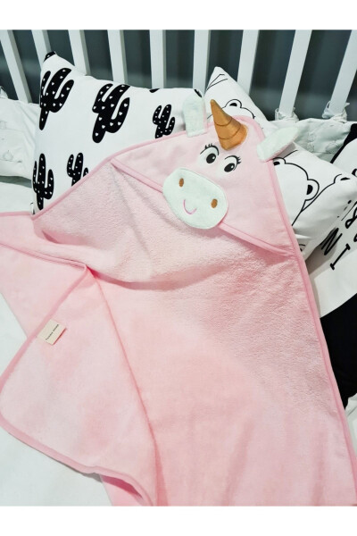 Pushti, tikilgan 3d Unicorn 100% paxta 75x75 sm Chaqaloq sochiq pechasi - TANEM HOME