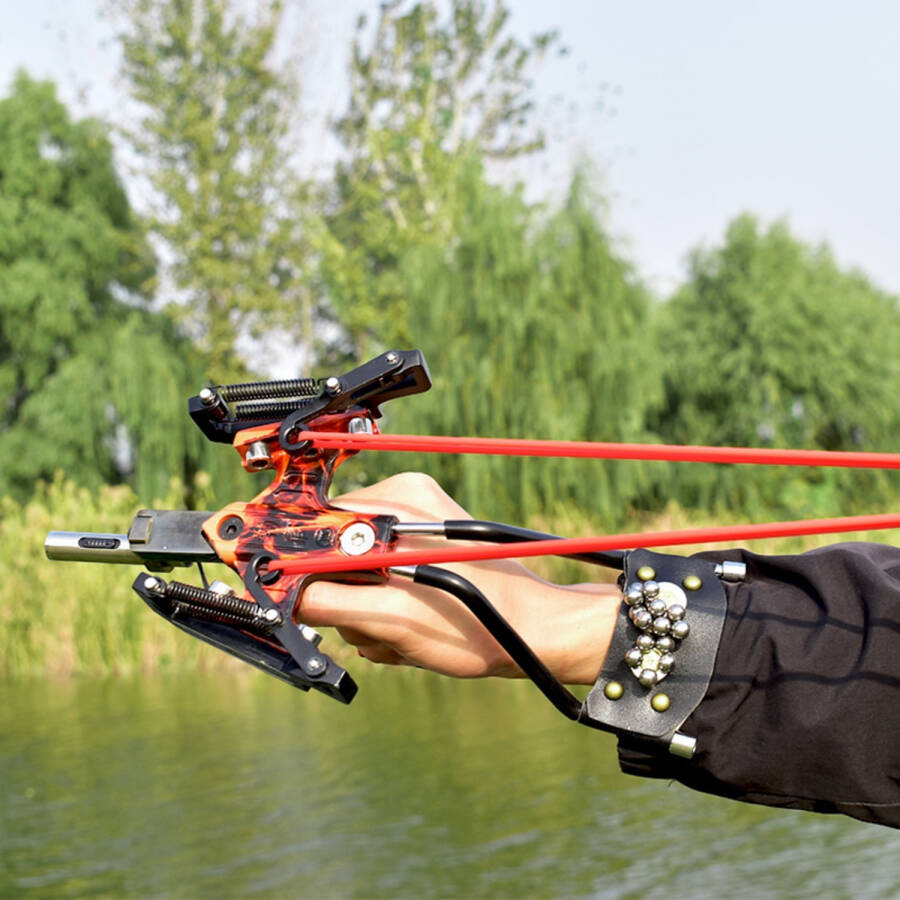 Piaoyu Outdoor Powerful Hunting Fish Slingshot Set with Wrist Rest and Fish Shooting Accessories-RED - 2