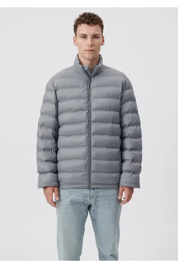 Пуховик с воротником-стойкой серого цвета 0110190-85550 - 27