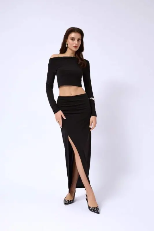 Qayiq yoqali uzun qolli bluz - 2