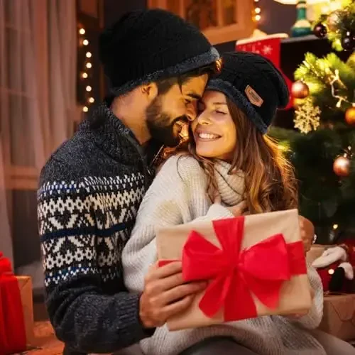 Qishki shapka, sharfli doira, sensorli ekranli qo'lqoplar to'plami, ayollar va erkaklar uchun qalin junli ichki qoplamali bosh suyagi shapkasi, qo'lqoplar, bo'yin isitgich. - 7