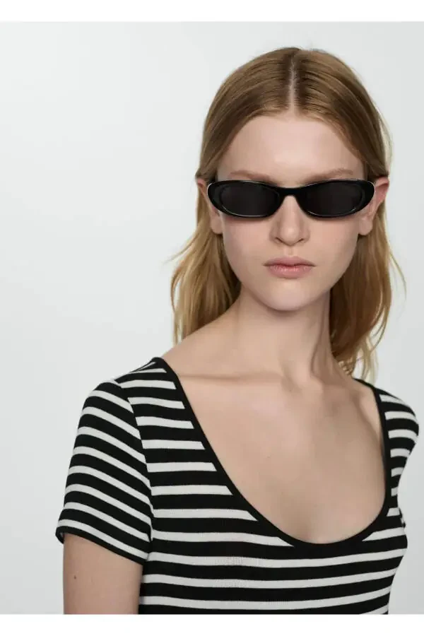 Qisqa qo'lli chiziqli ko'ylak - 7