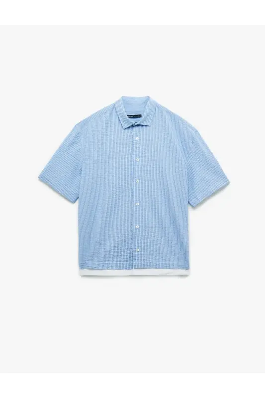 Qisqa yengli Regular Fit klassik yoqali mato detallari bilan - 3