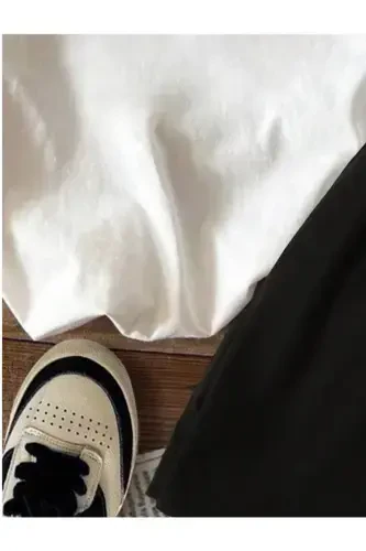 Qiz bola oq-qora Hello Pandalar bosma naqshli futbolka va shortilar to'plami - Oq rangda - 3