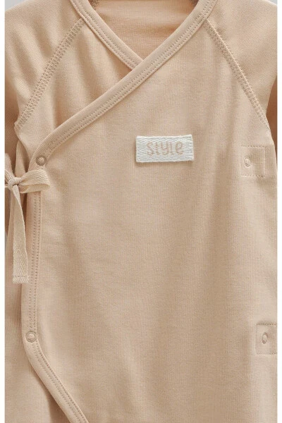 Қиз бола учун тулуп, 100% пахта, ёнидан чақмоқли (0-1, 1-3 ойлик пайпоқли - 3-6 ойлик пайпоқсиз) - 3