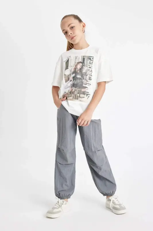Qiz bolalar uchun parashyut jogger shimlari D0646A824SM - DEFACTO