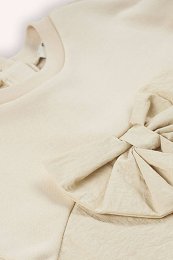 Qiz chaqaloq fonari tafsilotli bej sweatshirt - 3