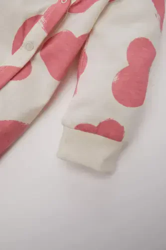 Qiz chaqaloq yangi tug'ilgan yurak naqshli paxta uzun yengli tugmali tulum E6046A5NS - 3