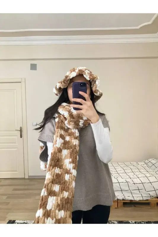 Qo'lda to'qilgan Puffy sharf ro'mol - qahva oq - MODA BIÇER