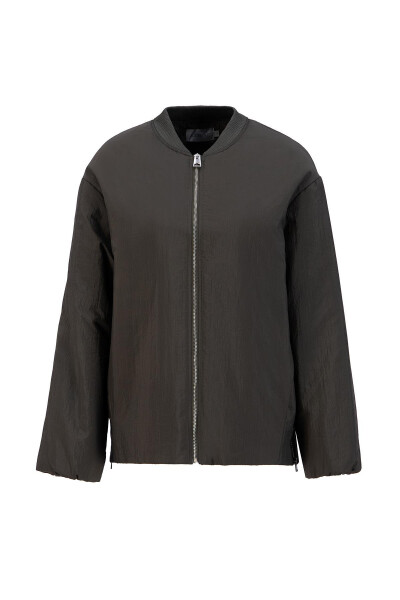Qo'ltiq osti ribbinali bomber ko'ylagi, xaki rang. 