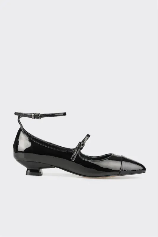 Qora ayollar kundalik poyabzali - ELLE SHOES