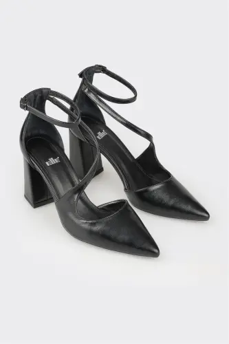 Qora ayollar uchun poshnali tufli - ELLE SHOES (1)