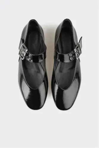 Qora charm ayollar kundalik poyabzali - 4