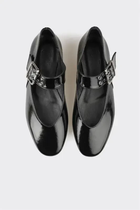 Qora charm ayollar kundalik poyabzali - 4