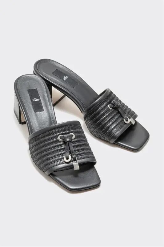 Qora charm ayollar poshnali shippak - 2