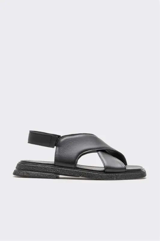Qora charm ayollar tekis sandal - Qora - 1