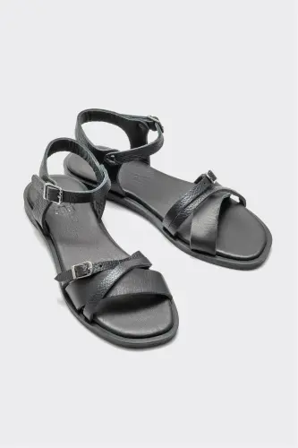 Qora charm ayollar tekis sandaleti - Qora - ELLE SHOES (1)