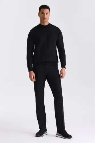 Qora Classic Fit naqshli yarim balıkçı yaka triko koʻylak - JAKAMEN (1)