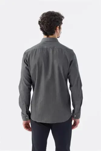 Qora Comfort Fit cho'ntakli tugmachali 100% paxta jinsi ko'ylak - 4